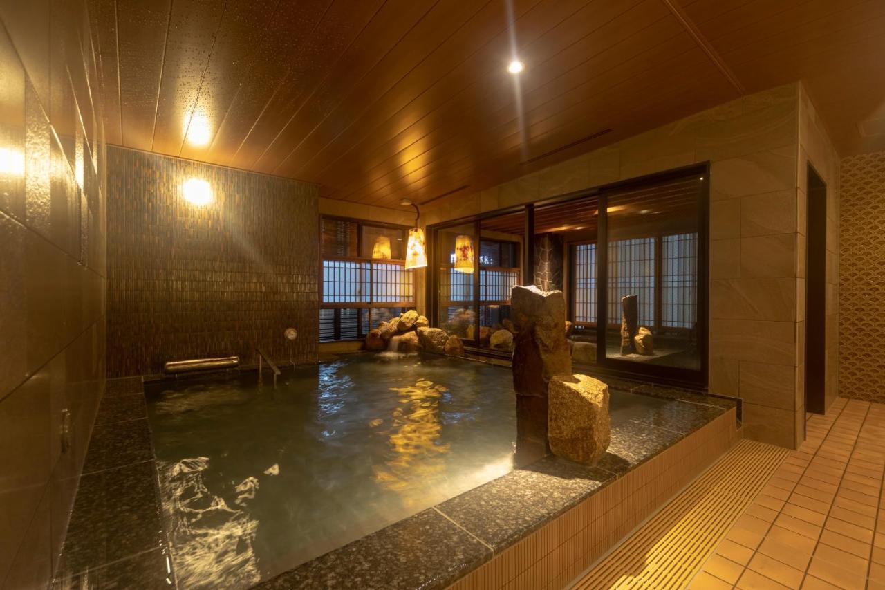 Dormy Inn Premium Namba Annex Natural Hot Spring Osaka Exteriör bild